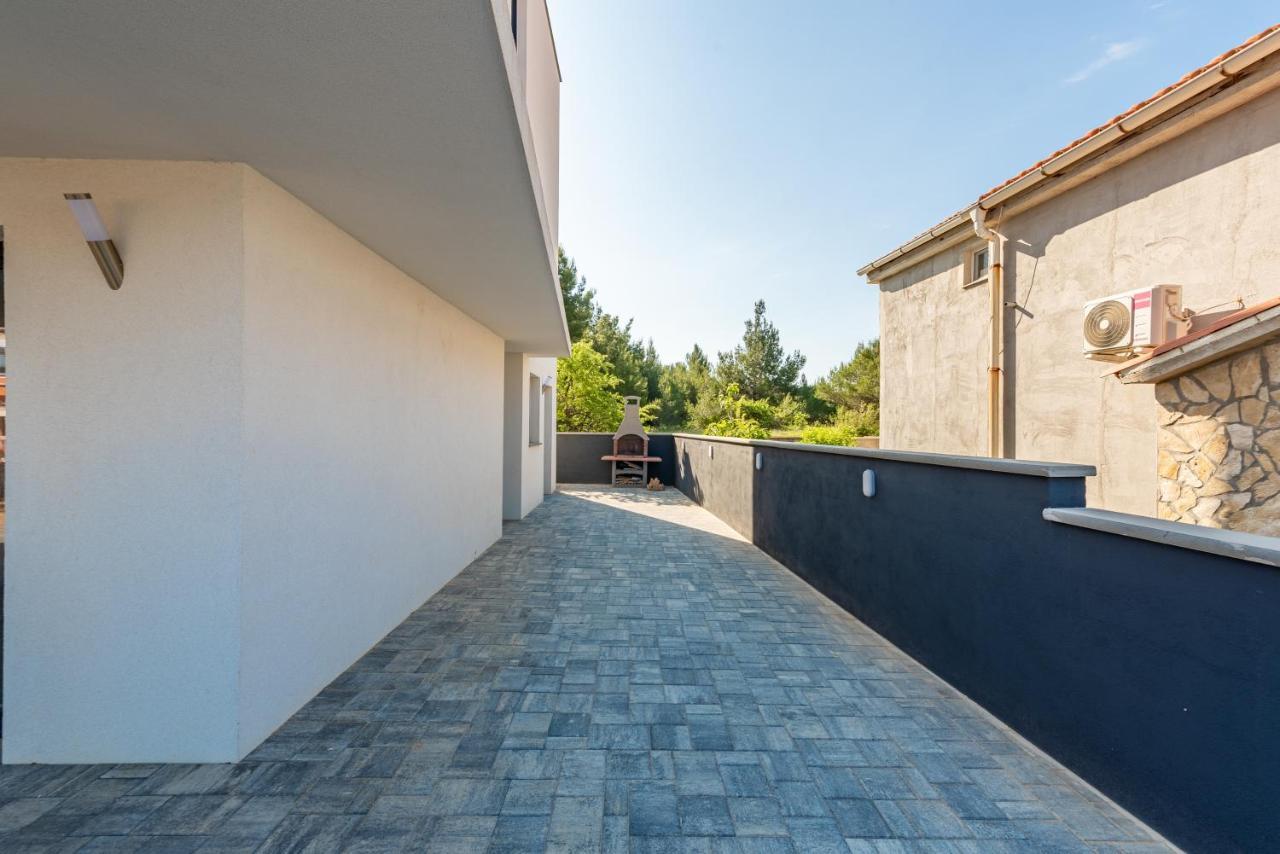 Appartements Vir Εξωτερικό φωτογραφία